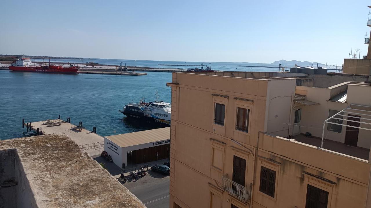 Almaran B&B Trapani Port & City Екстер'єр фото