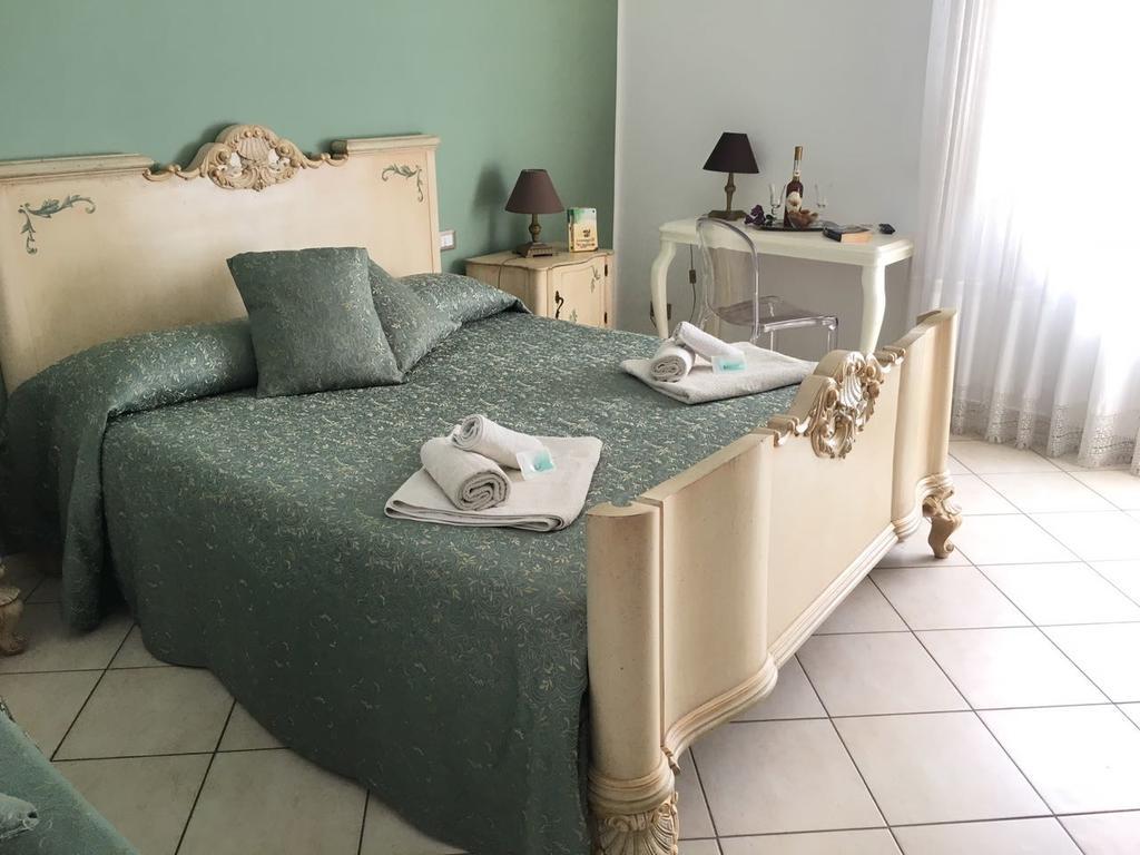 Almaran B&B Trapani Port & City Екстер'єр фото