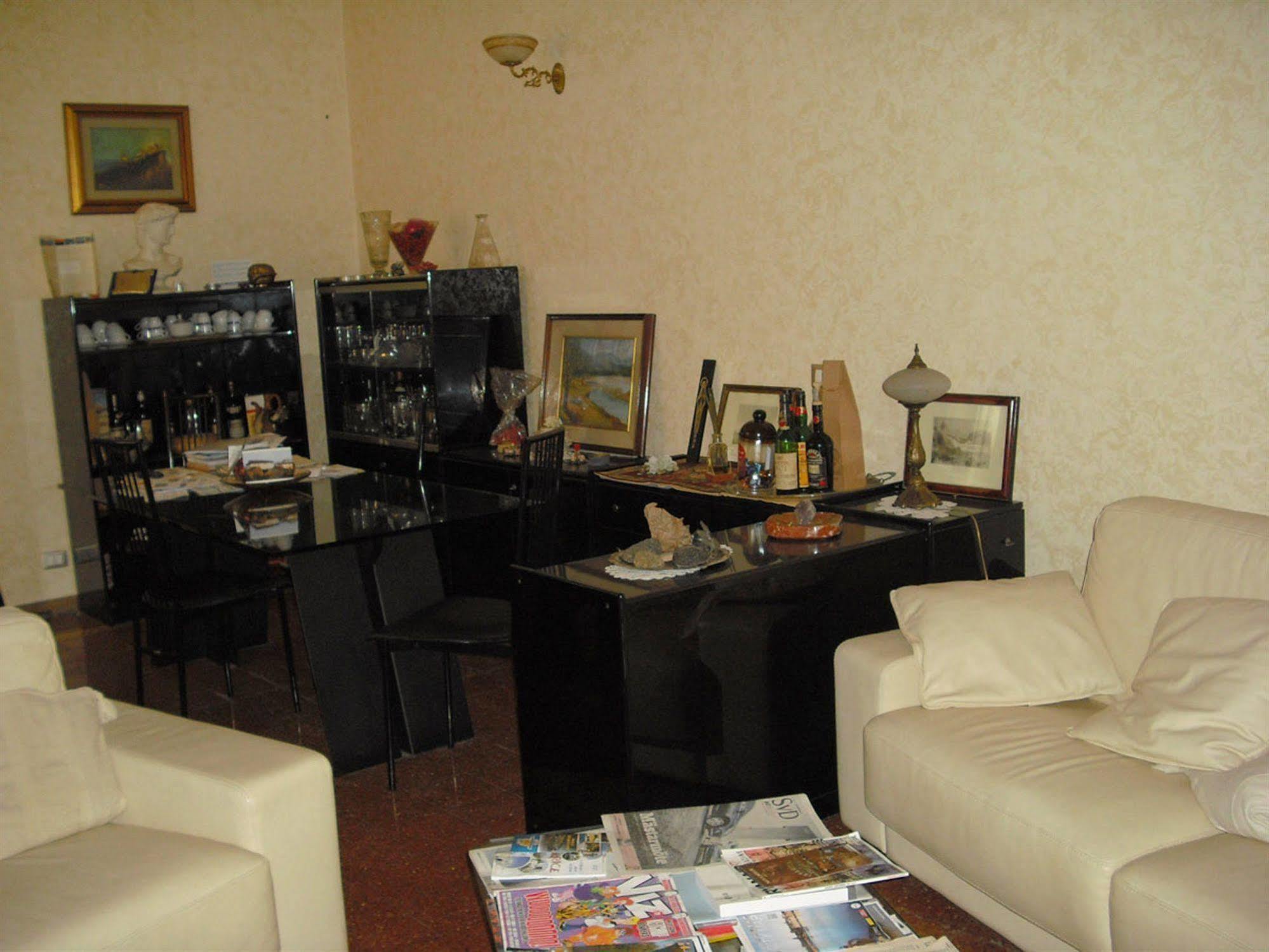 Almaran B&B Trapani Port & City Екстер'єр фото