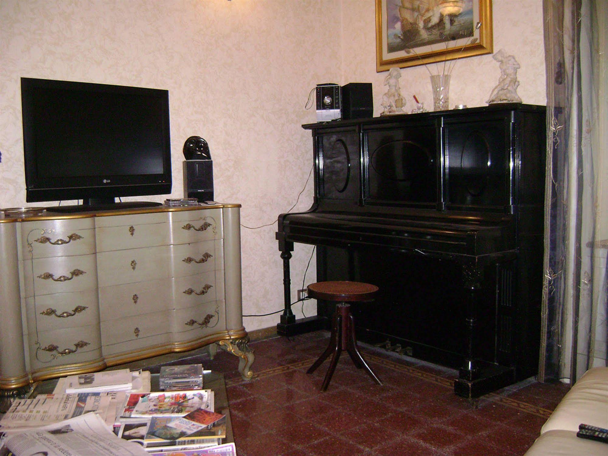 Almaran B&B Trapani Port & City Екстер'єр фото
